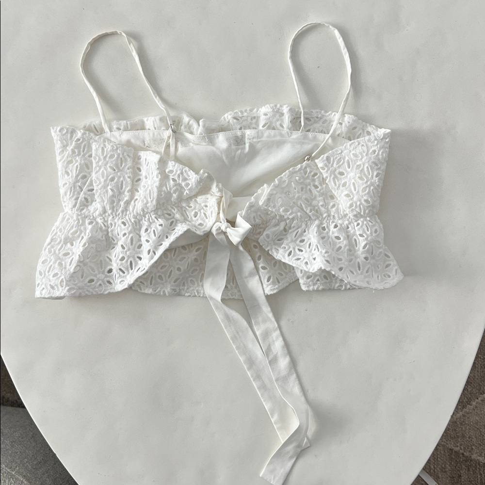 HELLO MOLLY LA On My Mind Crop White Eyelet Tank Top 4 / S - Picture 5 of 8
